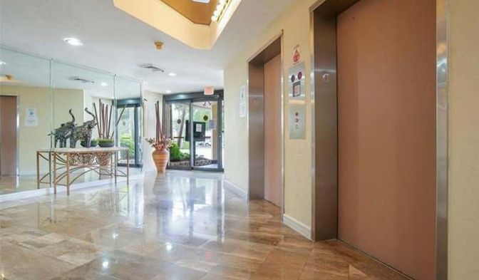 Elevator, Interior, Recessed Lighting