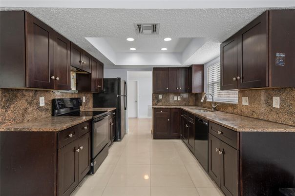 Interior, Kitchen, Recessed Lighting
