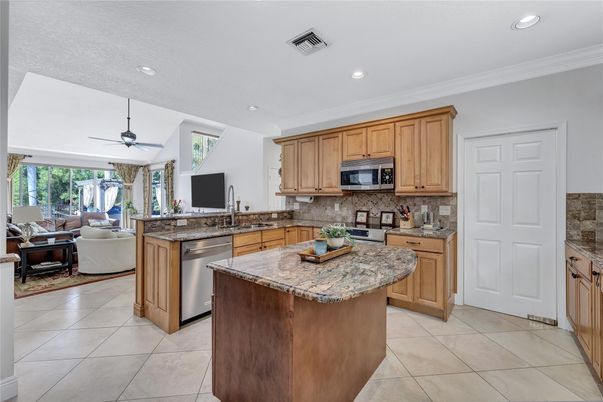 Interior, Kitchen, Living room, Recessed Lighting