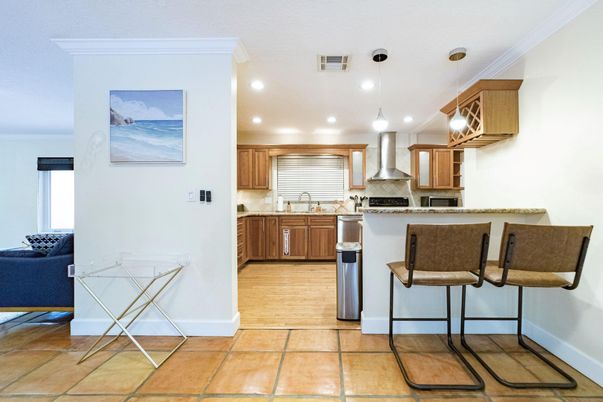 Interior, Kitchen, Pendant Lights, Recessed Lighting, Stainless Steel Appliances