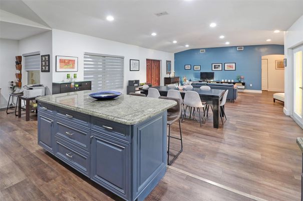 Dining room, Interior, Kitchen, Recessed Lighting, Wood Texture Flooring