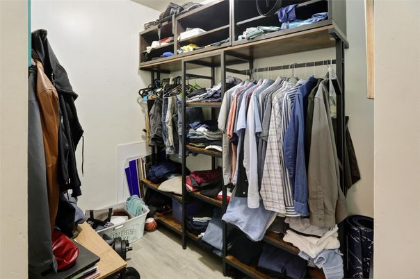 Interior, Walk-in Closets, Wood Texture Flooring