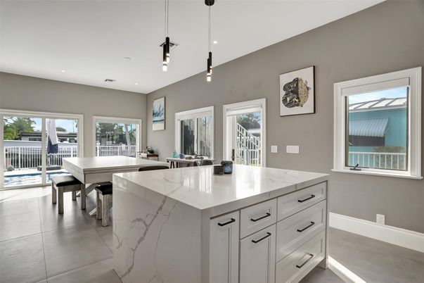 Dining room, Interior, Kitchen, Pendant Lights, Recessed Lighting