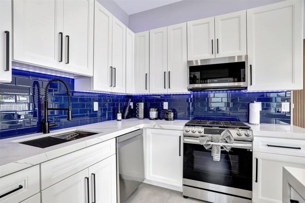 Interior, Kitchen, Stainless Steel Appliances