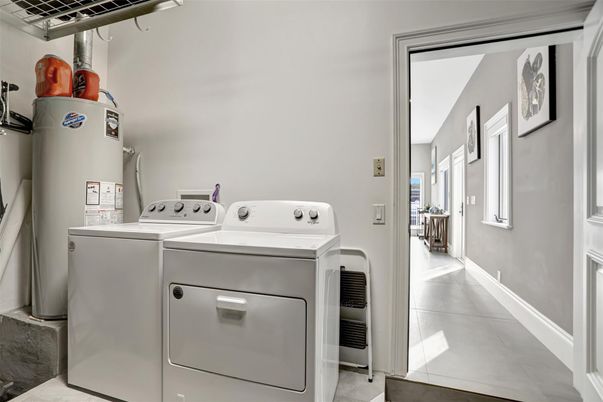 Interior, Washer