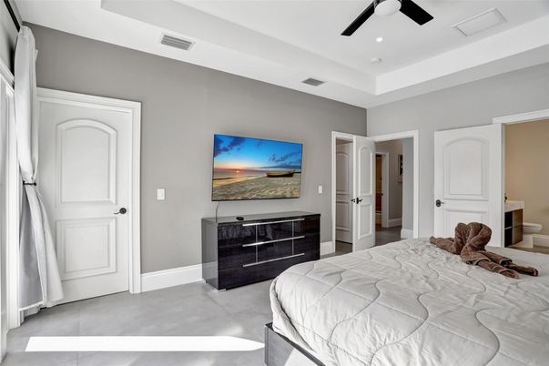 Bedroom, Interior, Recessed Lighting