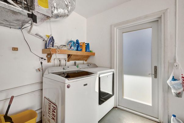 Interior, Washer