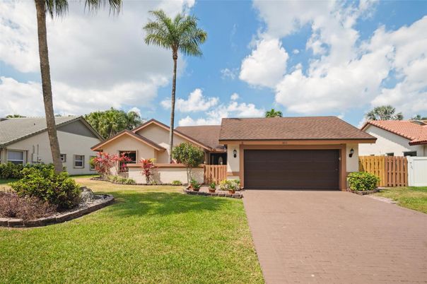 Attached, Backyard, Exterior, Facade, Ranch