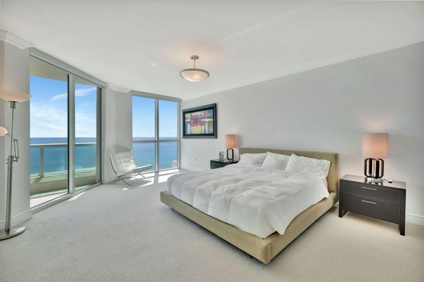 Bedroom, Interior, Water