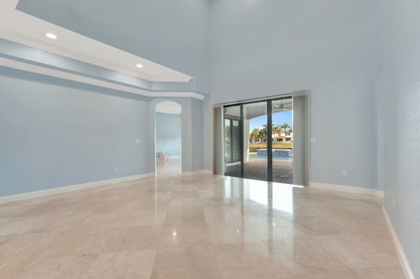 Empty room, Interior, Recessed Lighting