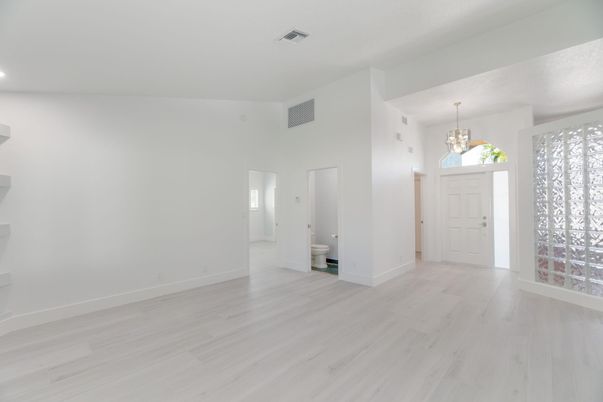 Chandelier, Empty room, Interior, Recessed Lighting, Wood Texture Flooring