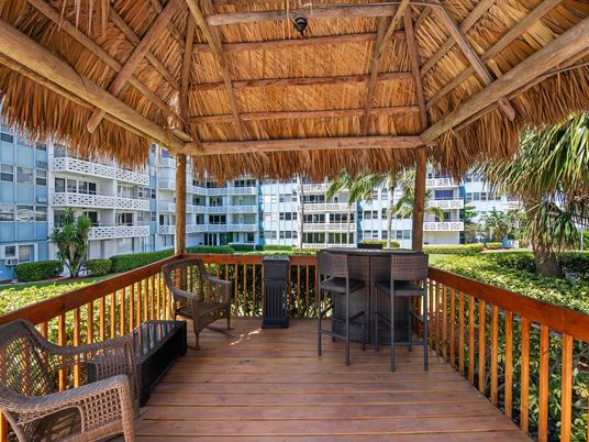 Exterior, Wood Texture Flooring