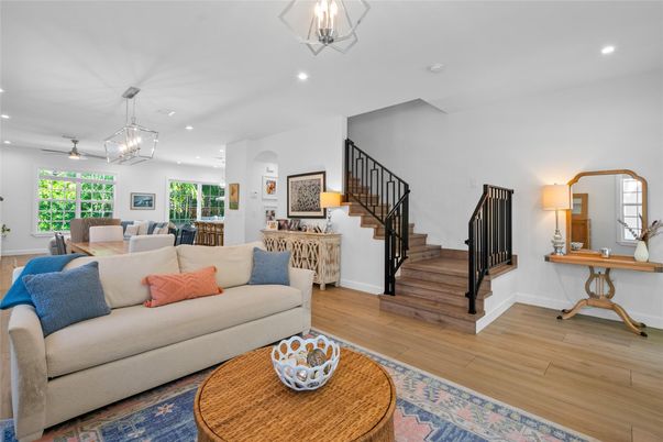 Dining room, Interior, Living room, Pendant Lights, Recessed Lighting, Wood Texture Flooring