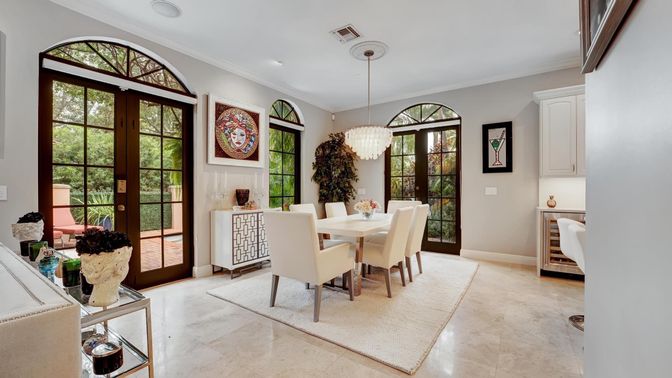 Chandelier, Dining room, Interior, Pendant Lights, Recessed Lighting