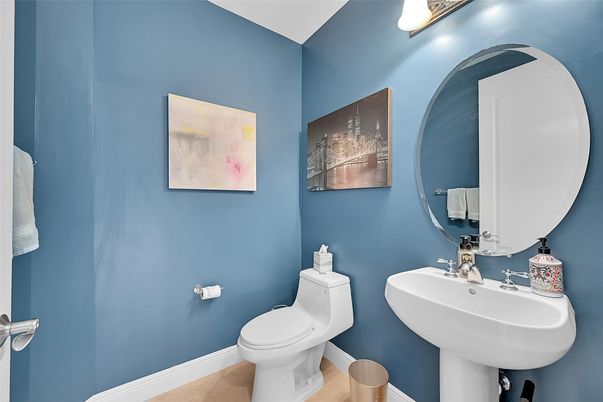 Bathroom, Interior