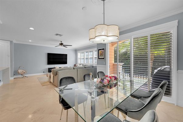 Dining room, Interior, Living room, Marble, Pendant Lights, Recessed Lighting