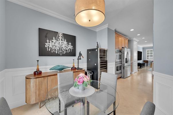 Dining room, Interior, Kitchen, Recessed Lighting, Stainless Steel Appliances