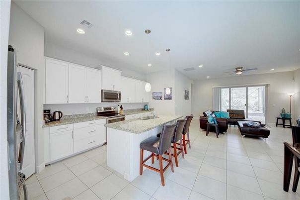 Interior, Kitchen, Living room, Pendant Lights, Recessed Lighting, Stainless Steel Appliances