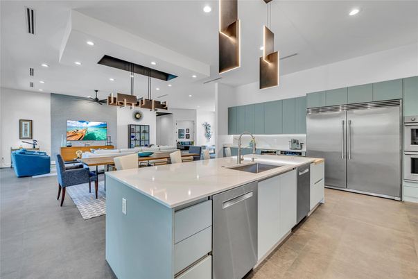 Dining room, Interior, Kitchen, Living room, Pendant Lights, Recessed Lighting, Stainless Steel Appliances