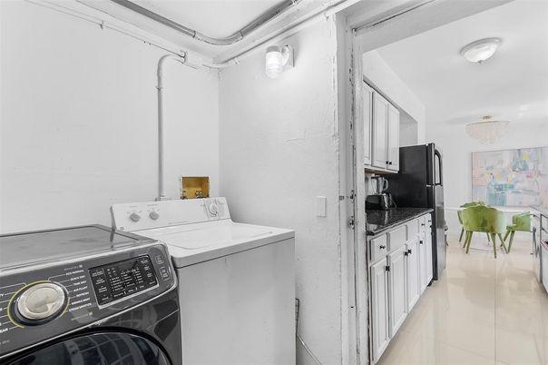 Interior, Washer