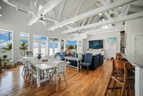 Dining room, Interior, Living room, Recessed Lighting, Wood Texture Flooring