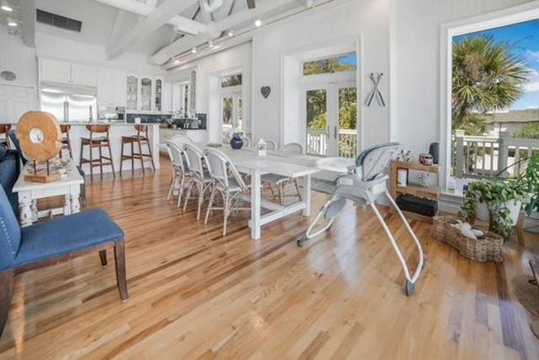 Dining room, Interior, Kitchen, Recessed Lighting, Wood Texture Flooring