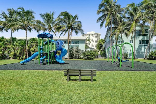 Backyard, Exterior, Playground