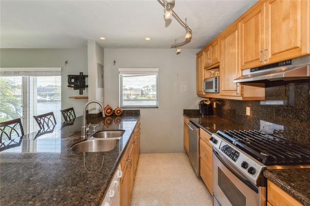 Interior, Kitchen, Recessed Lighting
