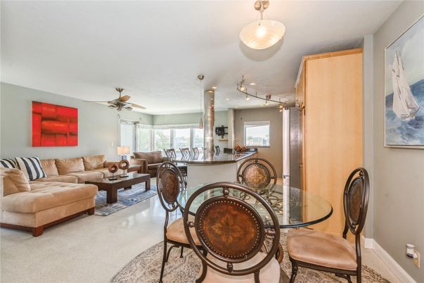 Dining room, Interior, Kitchen, Living room