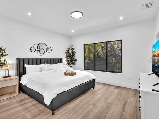 Bedroom, Interior, Recessed Lighting, Wood Texture Flooring