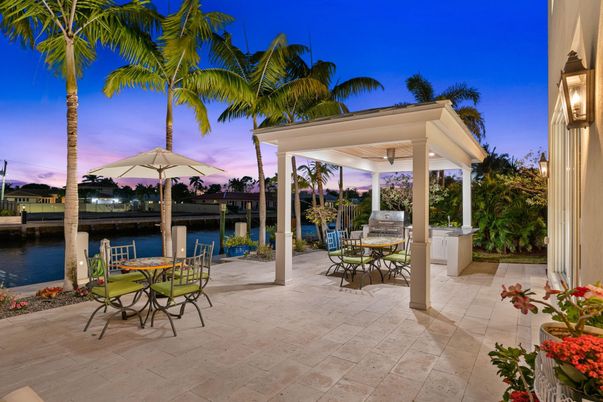 Exterior, Pool, Water