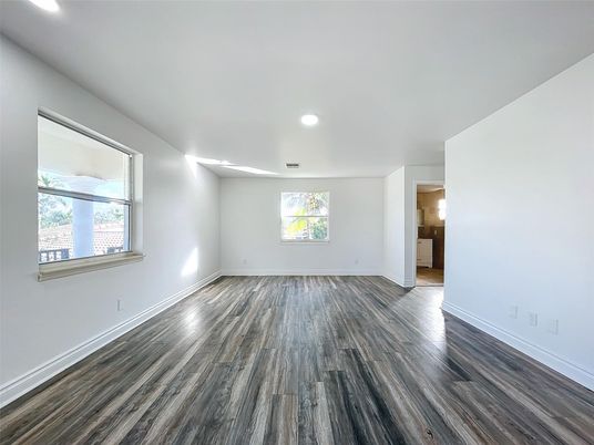 Empty room, Interior, Recessed Lighting, Wood Texture Flooring