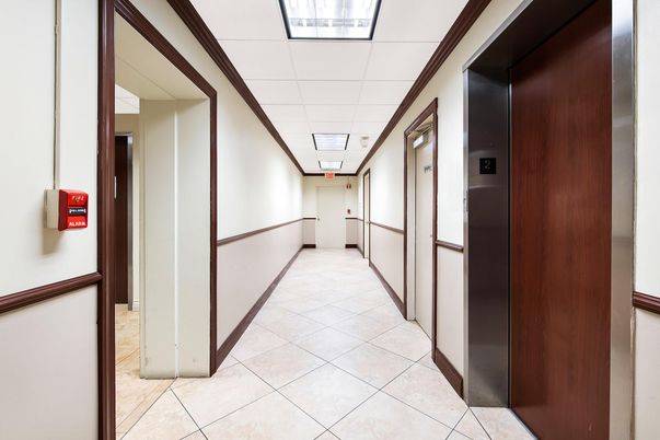 Elevator, Interior