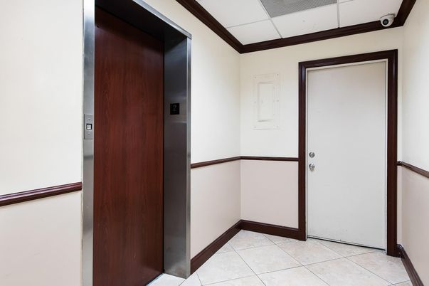 Elevator, Interior