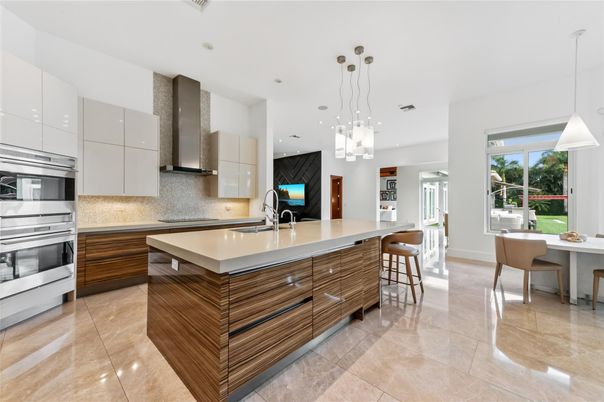 Interior, Kitchen, Pendant Lights, Recessed Lighting, Stainless Steel Appliances