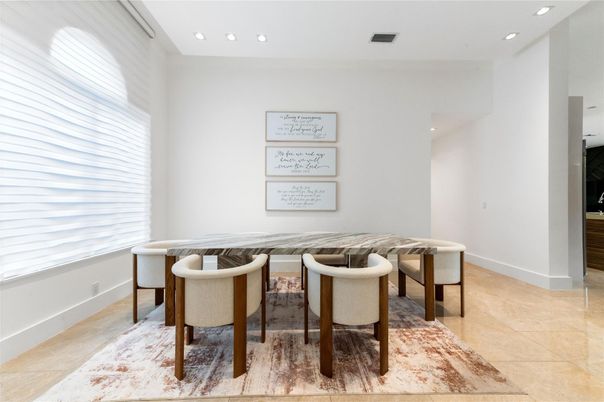 Interior, Recessed Lighting