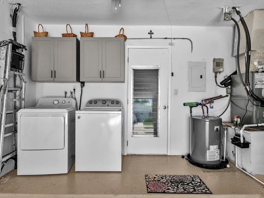 Interior, Washer