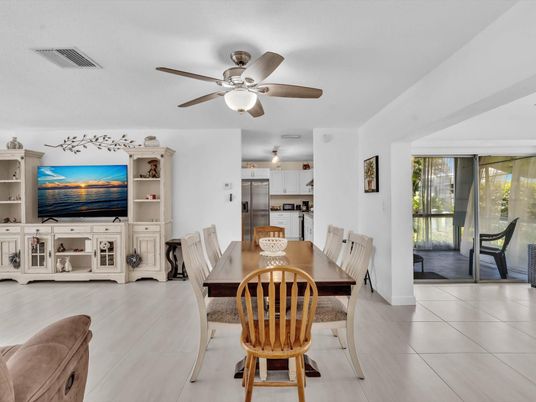 Dining room, Interior, Kitchen
