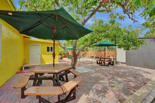 Backyard, Exterior