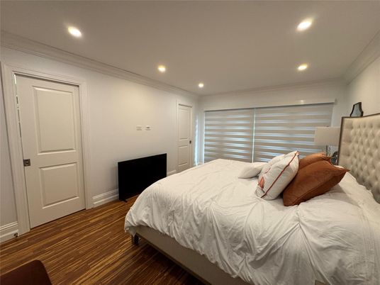 Bedroom, Interior, Recessed Lighting, Wood Texture Flooring