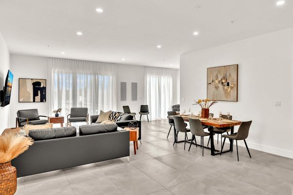 Dining room, Interior, Living room, Recessed Lighting