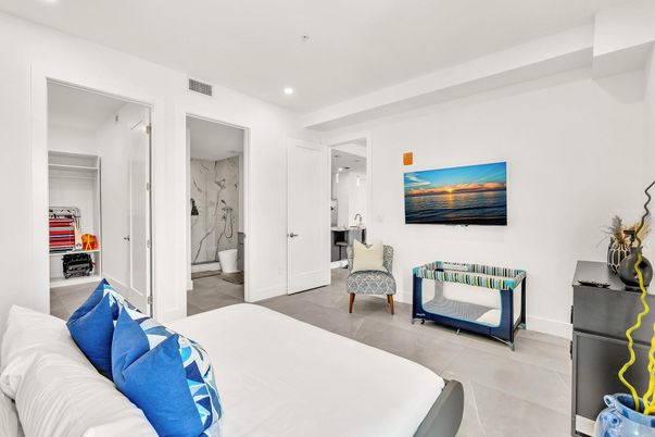 Bathroom, Bedroom, Interior, Recessed Lighting