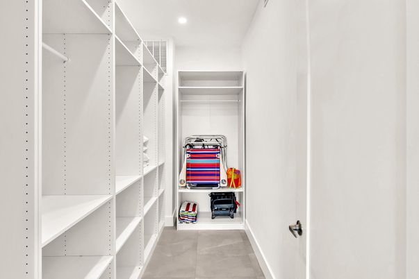 Interior, Recessed Lighting, Walk-in Closets