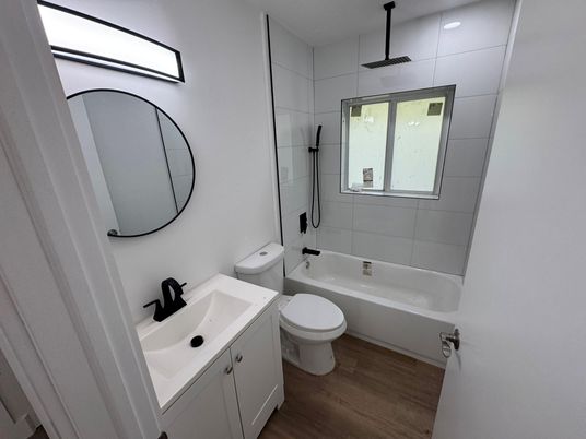 Bathroom, Dual Sink Vanities, Interior, Wood Texture Flooring