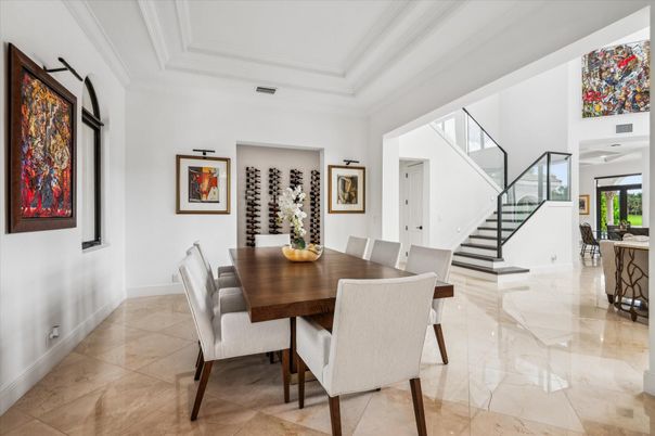 Dining room, Interior