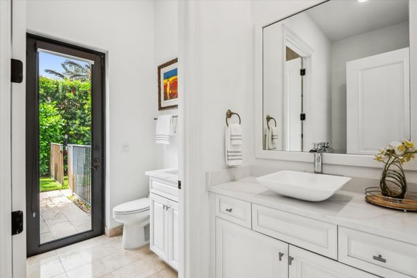 Bathroom, Interior
