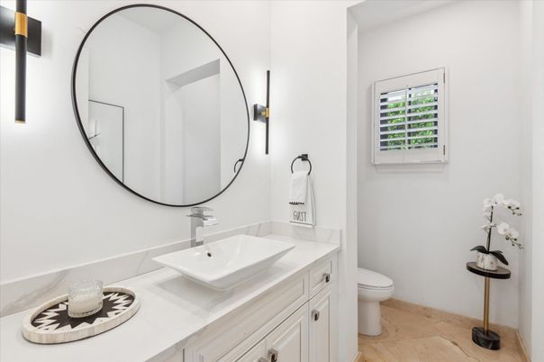 Bathroom, Interior