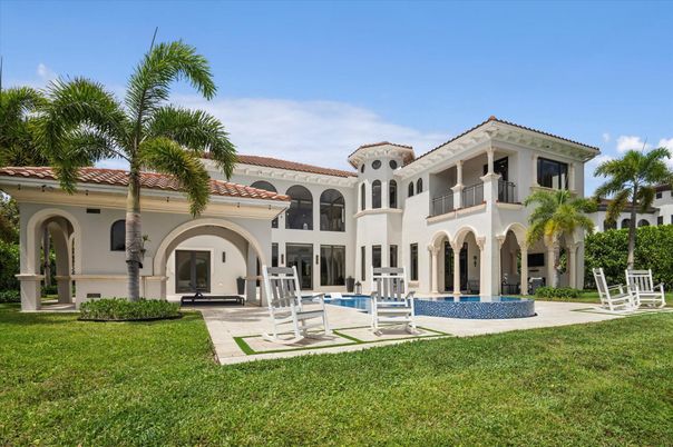 Backyard, Exterior, Pool