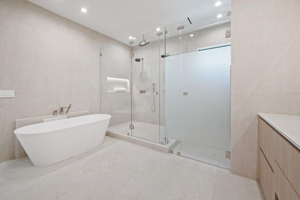 Bathroom, Free Standing Baths, Glass Shower, Interior, Recessed Lighting