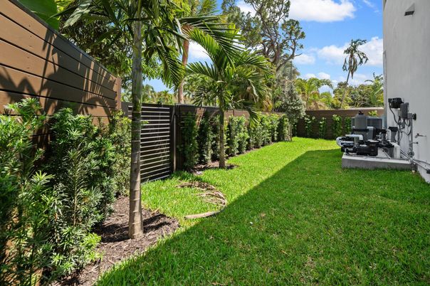 Backyard, Exterior